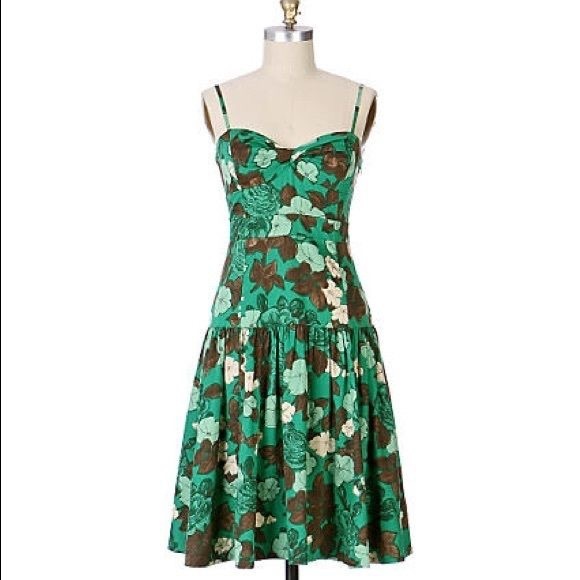 Anthropologie Dresses & Skirts - Anthropologie Green Floral Dress Size 2